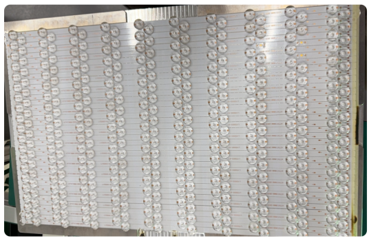 LED objektiv PCBA