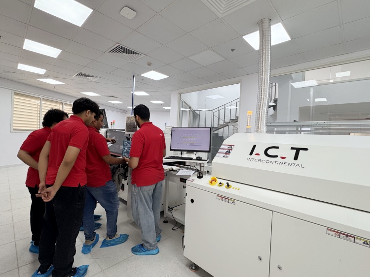 Installation p&aring; stedet og teknisk tr&aelig;ningssupport