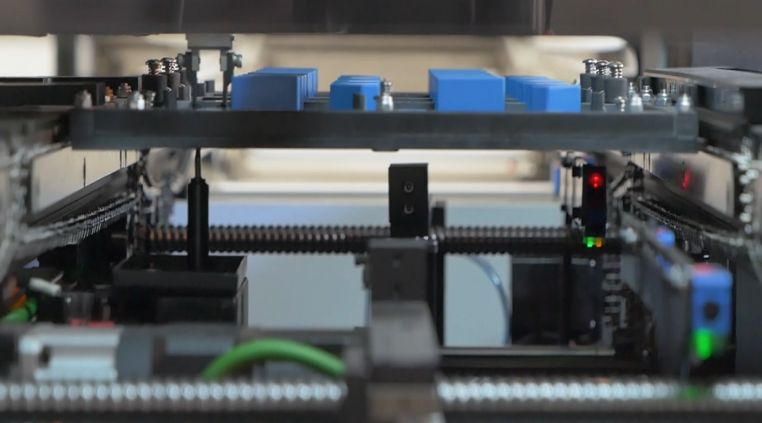 THT-indføringsmaskine