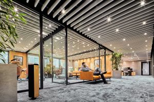kontorbygning led lys
