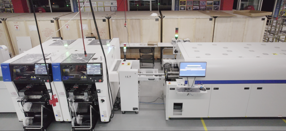 SMT -linje med Panasonic Pick and Place Machine